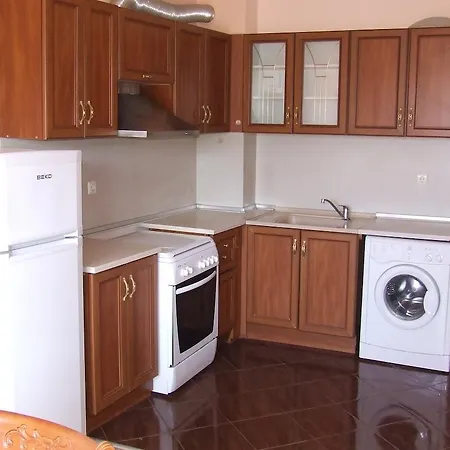 아파트 Runner On The Waves
